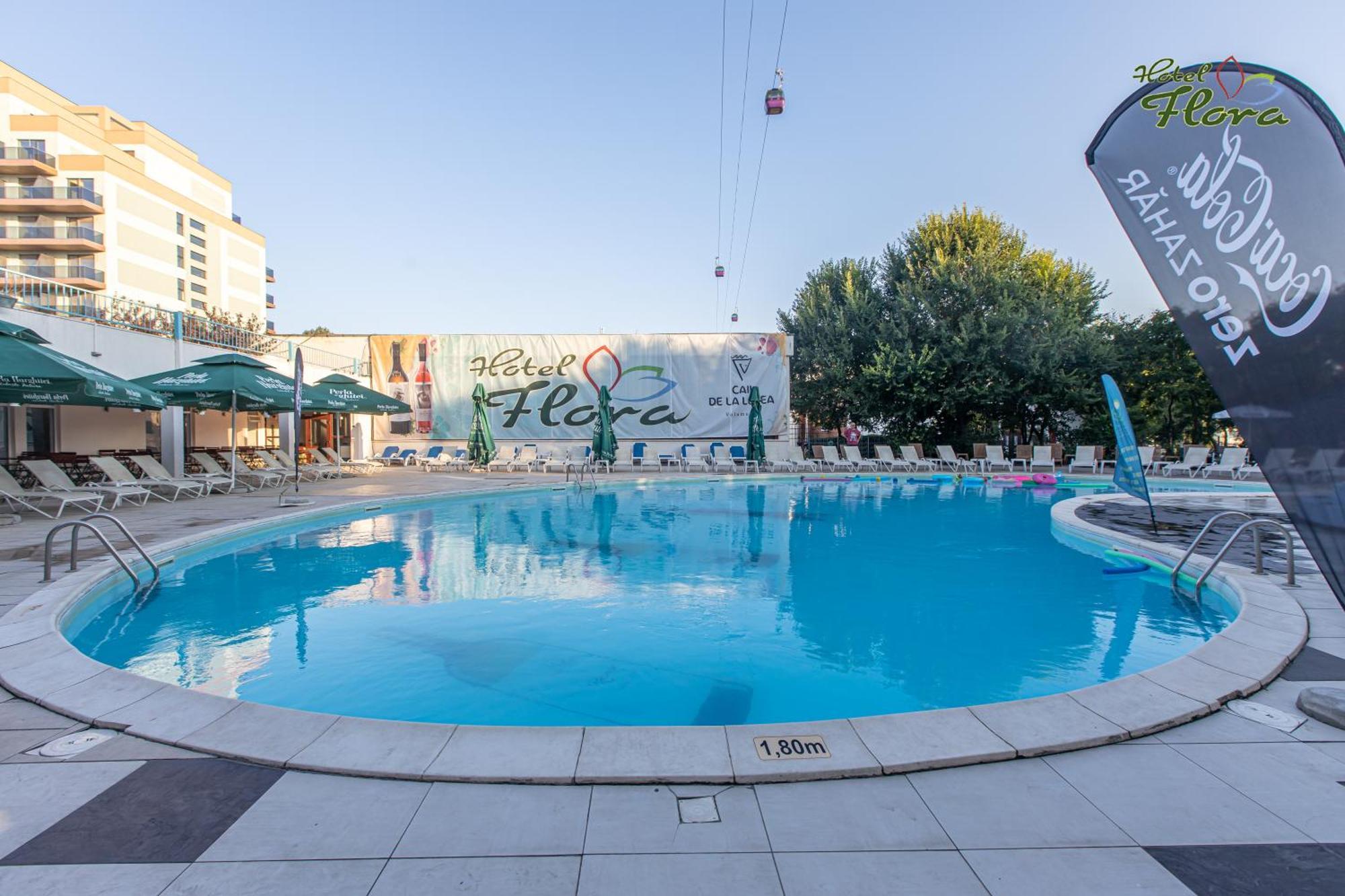 Hotel Flora Mamaia Exterior photo